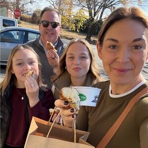 Meet your Posher, Allyson